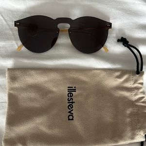 ILLESTEVA sunglasses